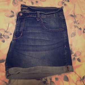 3” cuffed boyfriend jeans